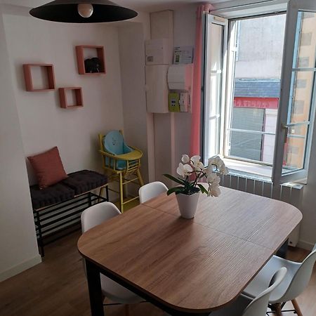 Duplex Cosy Et Douillet Apartman Ernée Kültér fotó