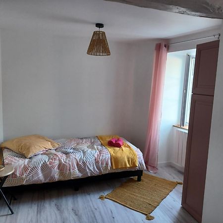 Duplex Cosy Et Douillet Apartman Ernée Kültér fotó